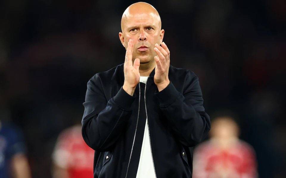 不会解雇斯洛特！英超落后21分，欧冠濒临出局，曝利物浦拒绝换帅